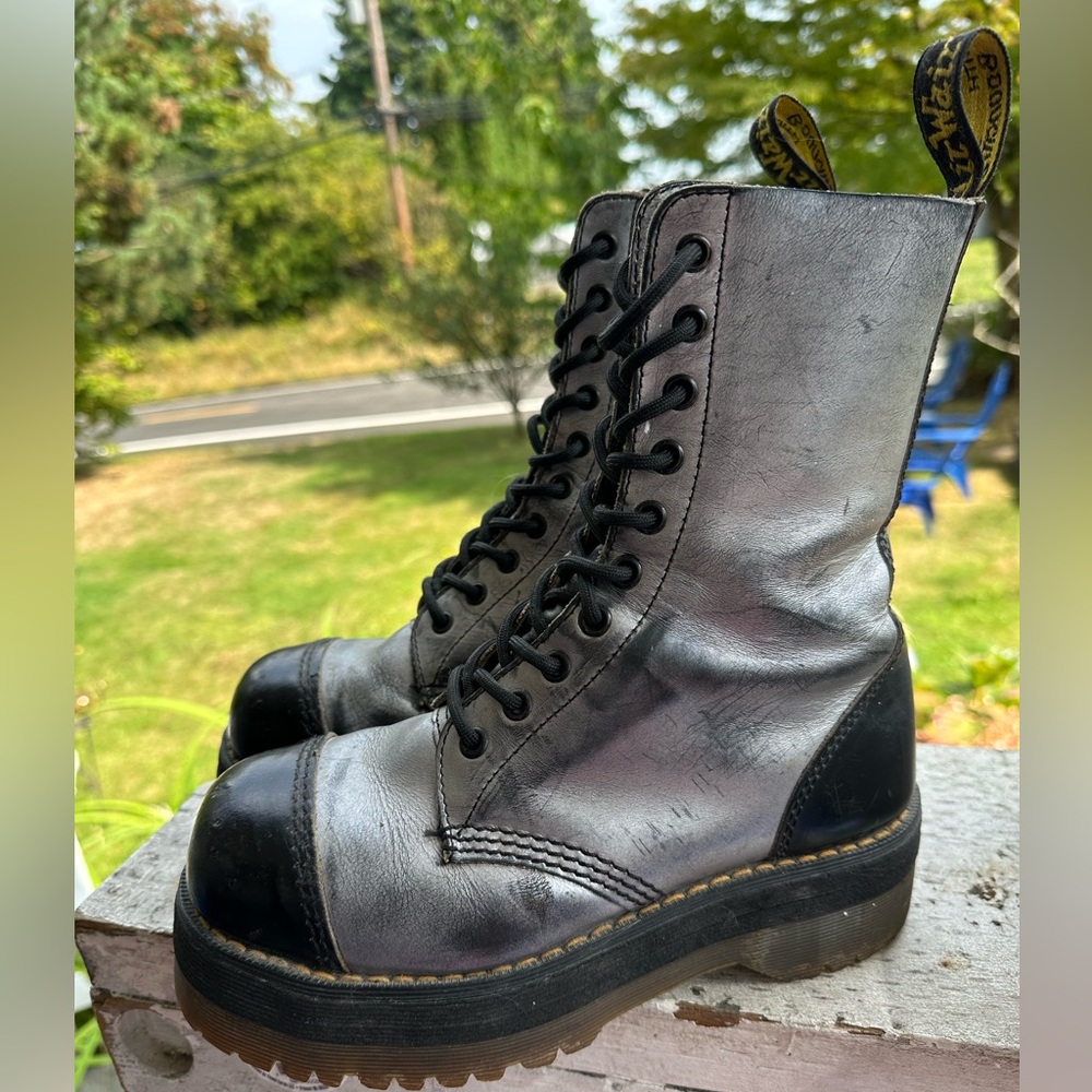 Vintage 90’s steel toe Dr. Martens CRAZY BOMB US women’s 6, US men’s 5, UK 4